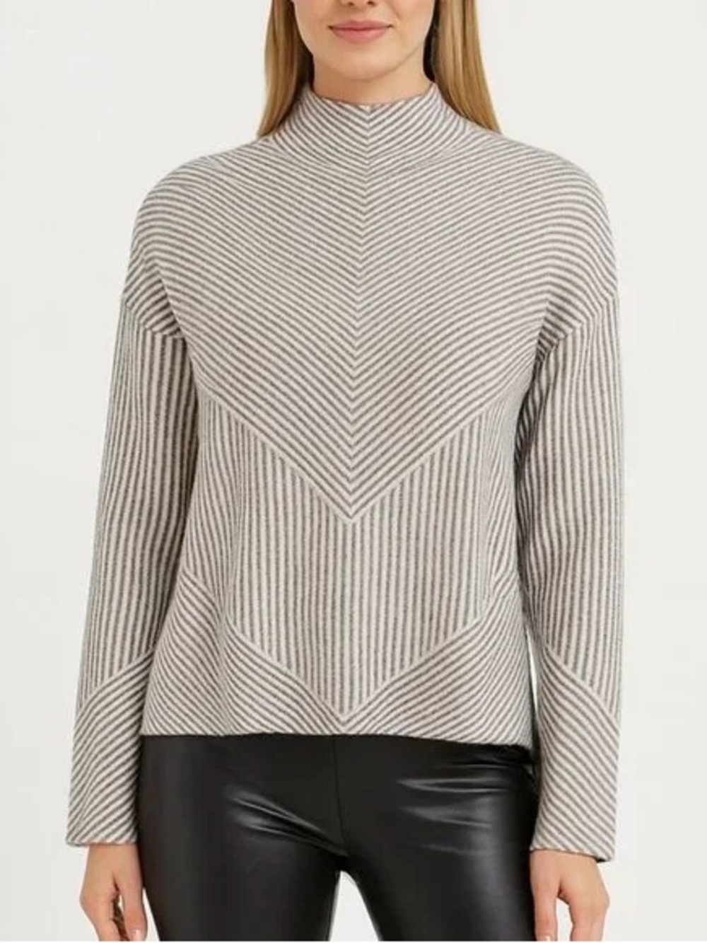 Tahari Light Gray Chevron Mock Neck Sweater